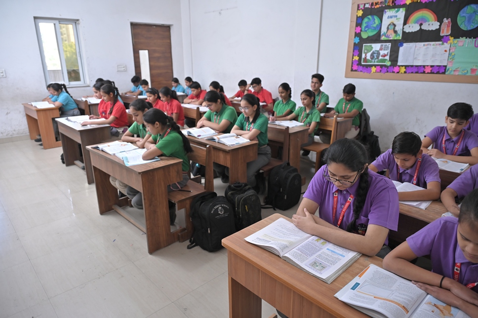 Max Merry School